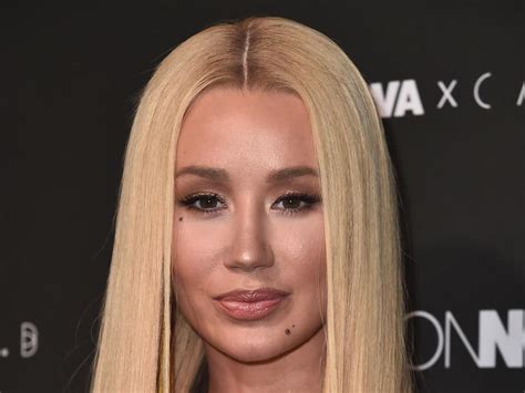 iggy azalea nude|Iggy Azalea posiert nackt für Fashion Nova